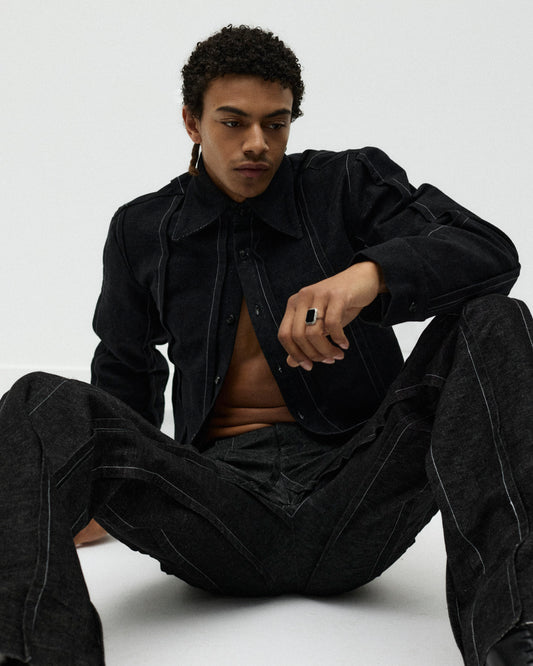 BLACK STAPLE DENIM